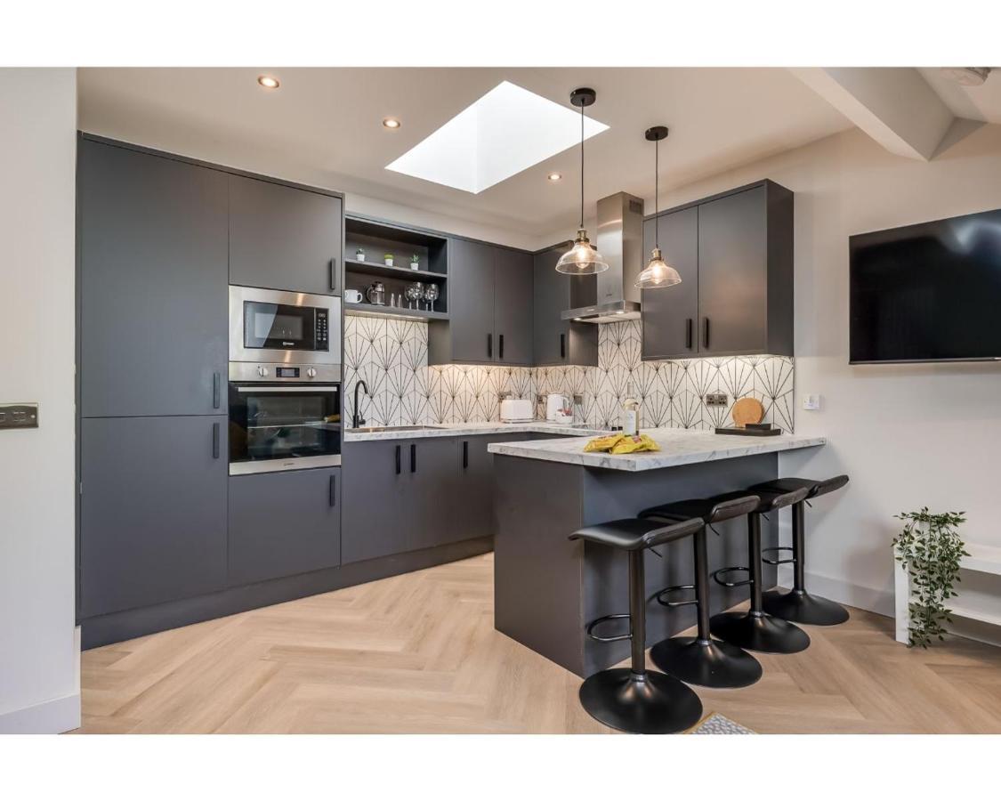 Central Belfast Apartments: University Street Ngoại thất bức ảnh