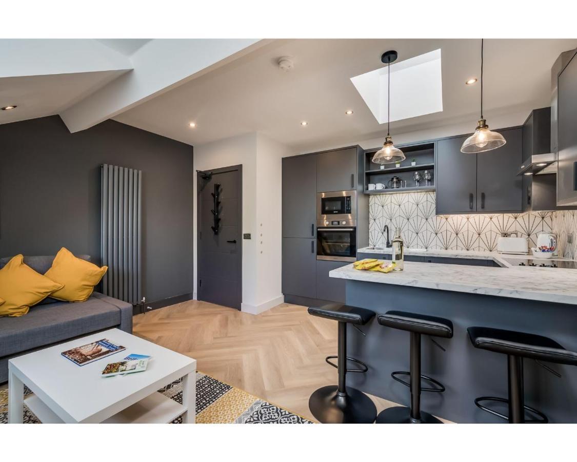 Central Belfast Apartments: University Street Ngoại thất bức ảnh